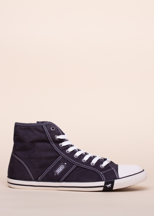 Mustang laisvalaikio batai