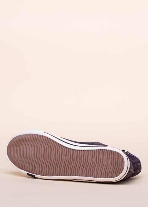 Mustang laisvalaikio batai