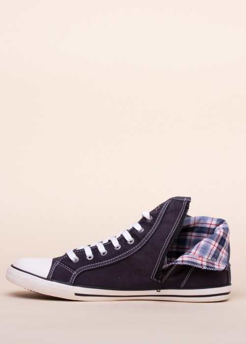 Mustang laisvalaikio batai