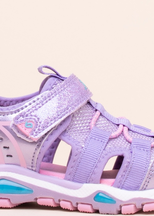 Leaf šviečiančios basutės Halmby