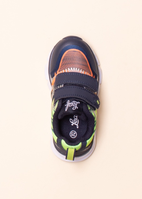 Leaf laisvalaikio bateliai Skalka