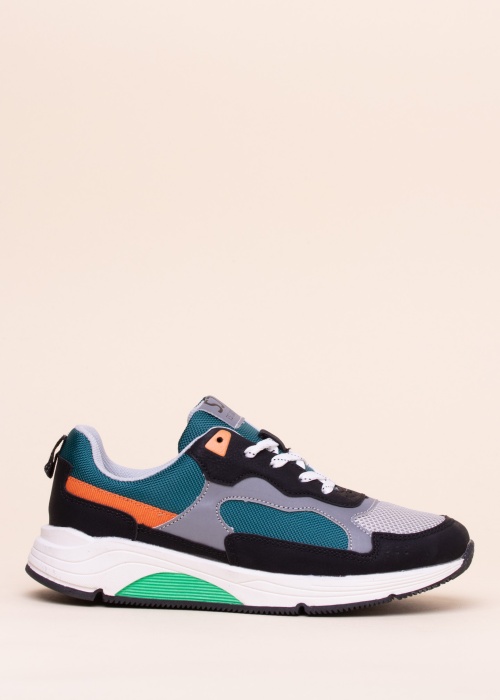 SJ laisvalaikio bateliai