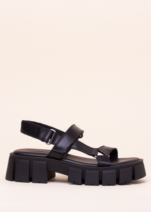 Ten Points bateliai Serena