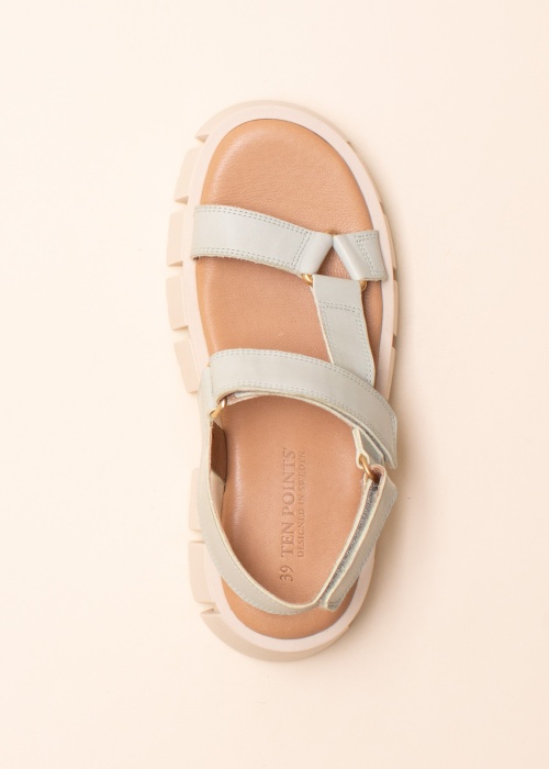 Ten Points bateliai Serena