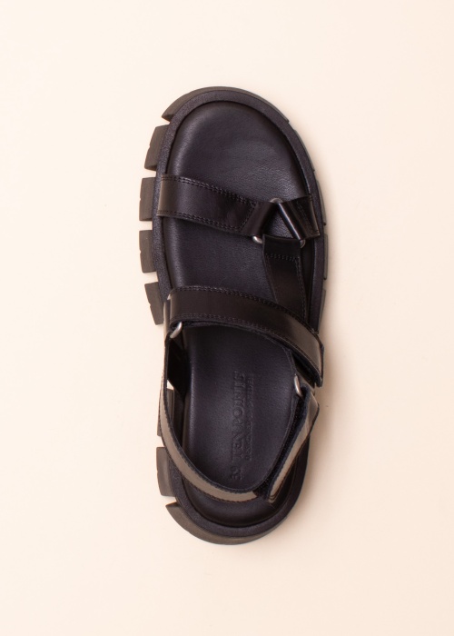 Ten Points bateliai Serena