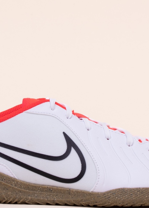 Nike vidaus futbolo bateliai Legend 10 Club Ic