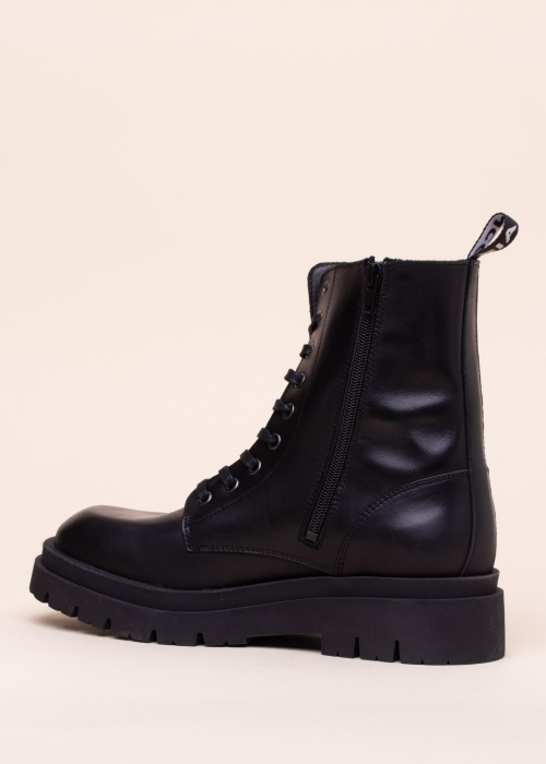 Bianco aulinukai Biakwamie