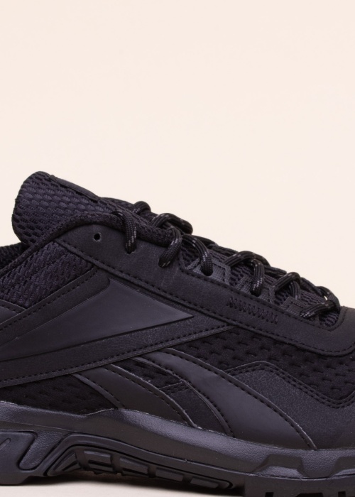 Reebok žygio batai Strively