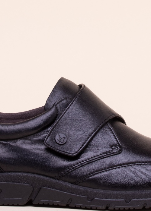 Caprice laisvalaikio bateliai