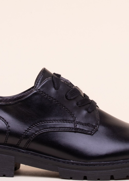 Jana uždari bateliai