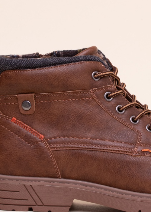 Lundeberg aulinukai Esben