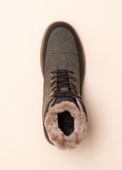 Luhta aulinukai Reilu