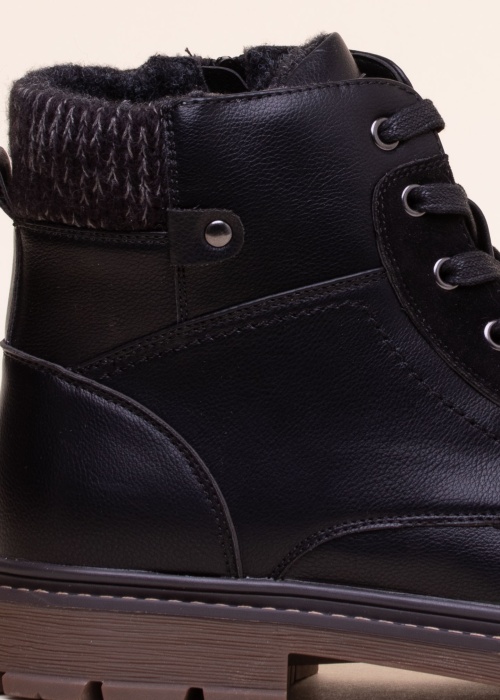 Lundeberg aulinukai Lukas