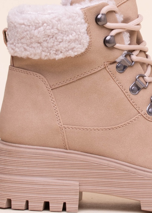 Lundeberg aulinukai Vivika