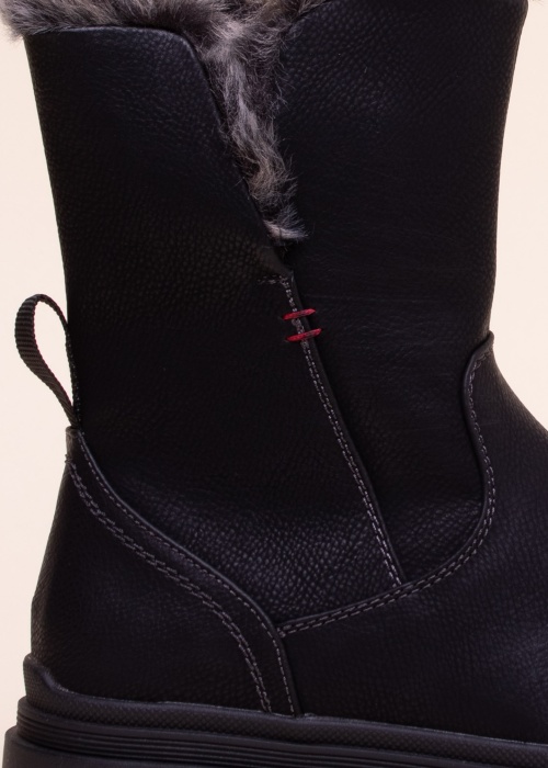 Lundeberg aulinukai Ulla