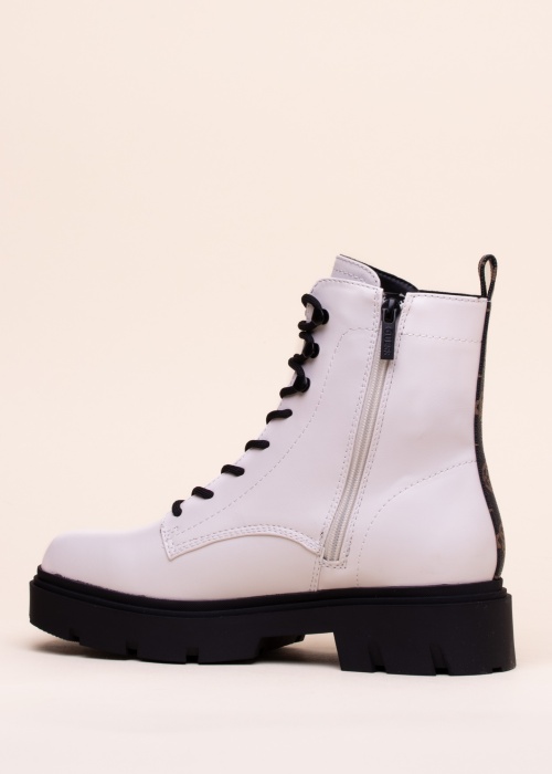 Guess aulinukai Ramsay