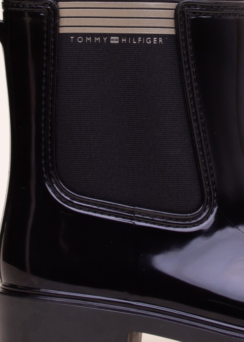 Tommy Hilfiger guminiai batai