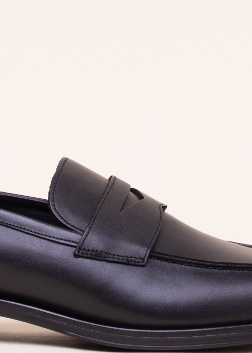 Tommy Hilfiger bateliai