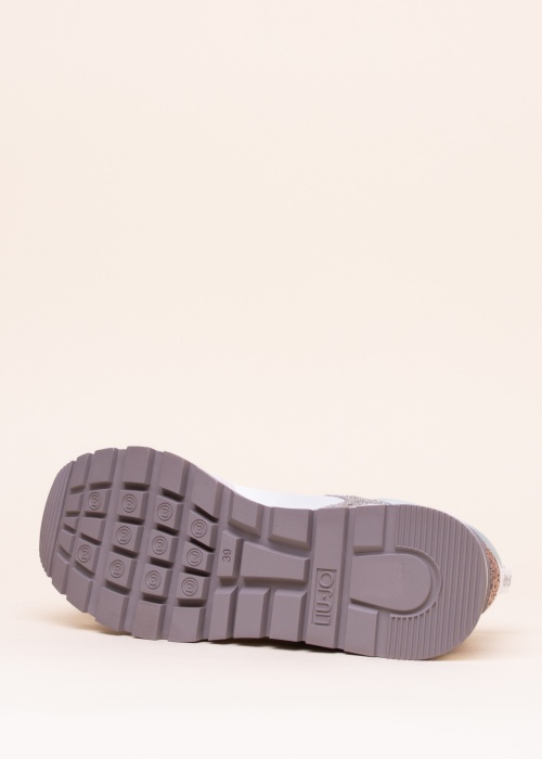 Liu-Jo laisvalaikio bateliai Amazing 24