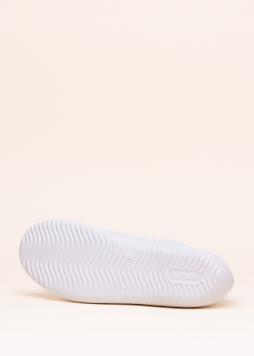 Remonte laisvalaikio bateliai