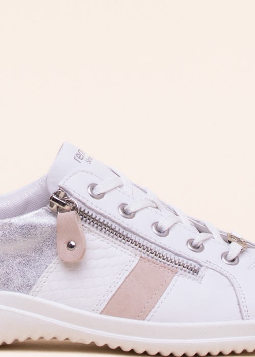 Remonte laisvalaikio bateliai