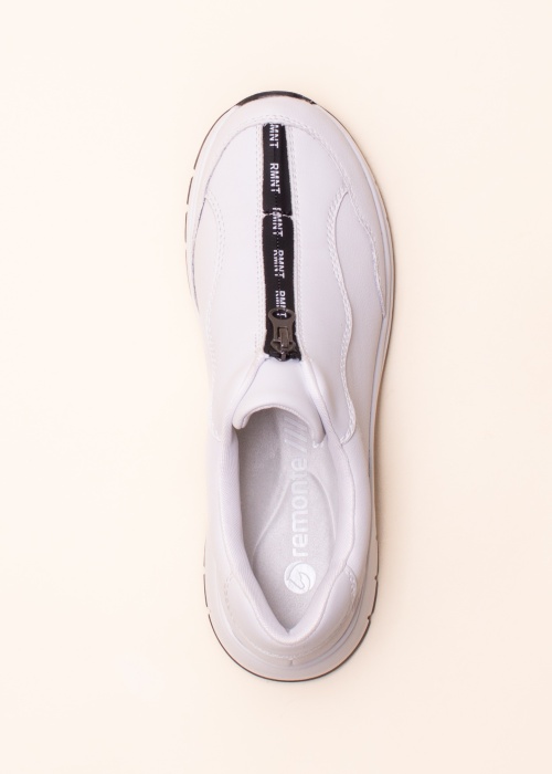 Remonte laisvalaikio bateliai