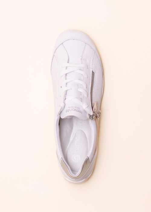 Remonte laisvalaikio bateliai