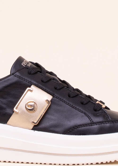 Remonte laisvalaikio batai