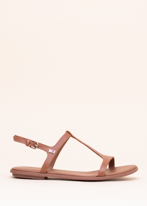 Tommy Hilfiger bateliai