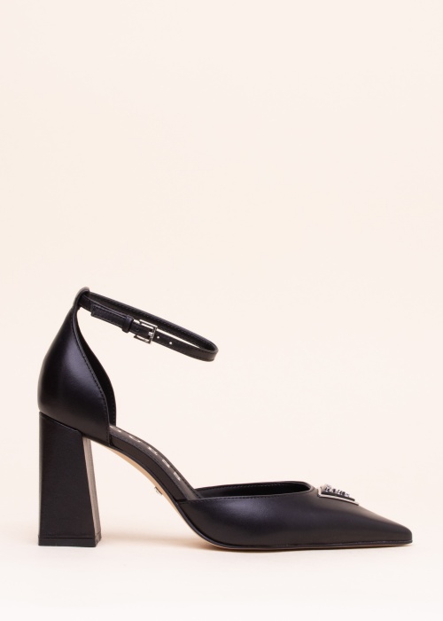 Guess bateliai Barsyn