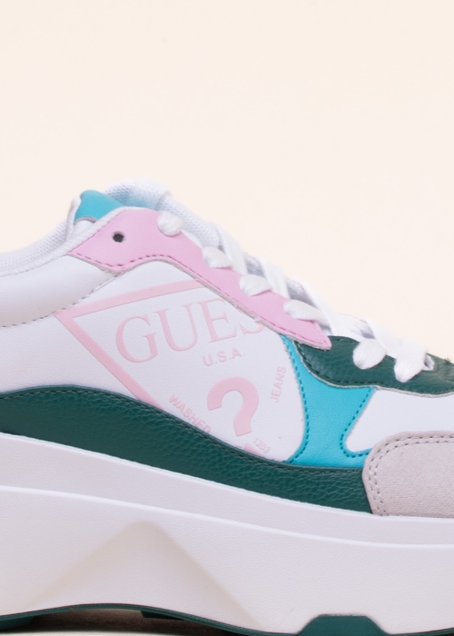 Guess laisvalaikio bateliai Calebb7