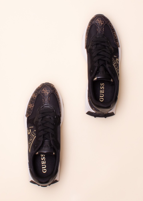 Guess laisvalaikio bateliai Calebb5