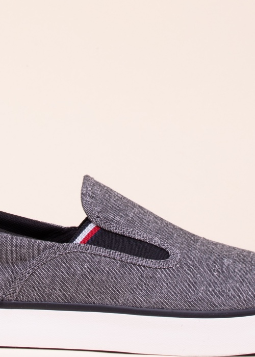 Tommy Hilfiger laisvalaikio batai