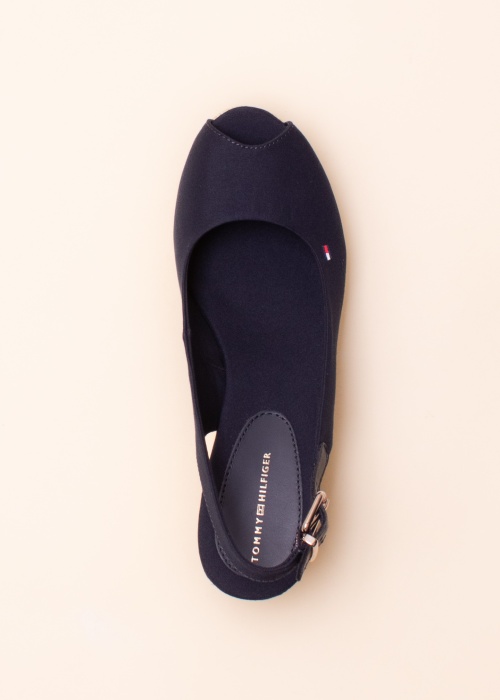 Tommy Hilfiger bateliai