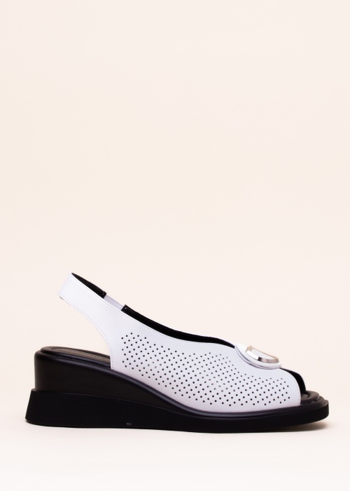 Loretta Vitale bateliai