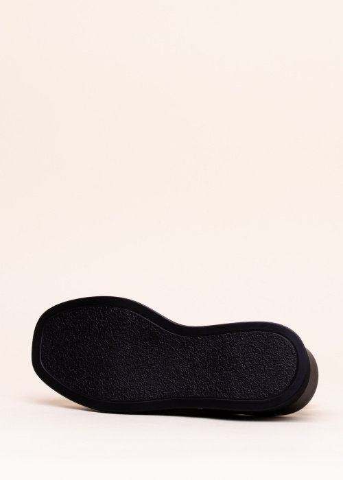 Loretta Vitale bateliai