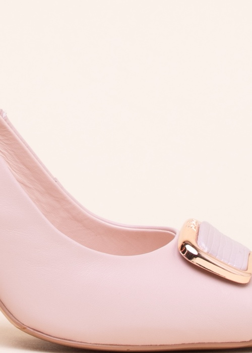 Loretta Vitale bateliai