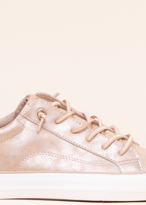 Mustang laisvalaikio batai