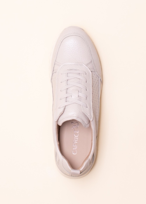 Caprice laisvalaikio bateliai