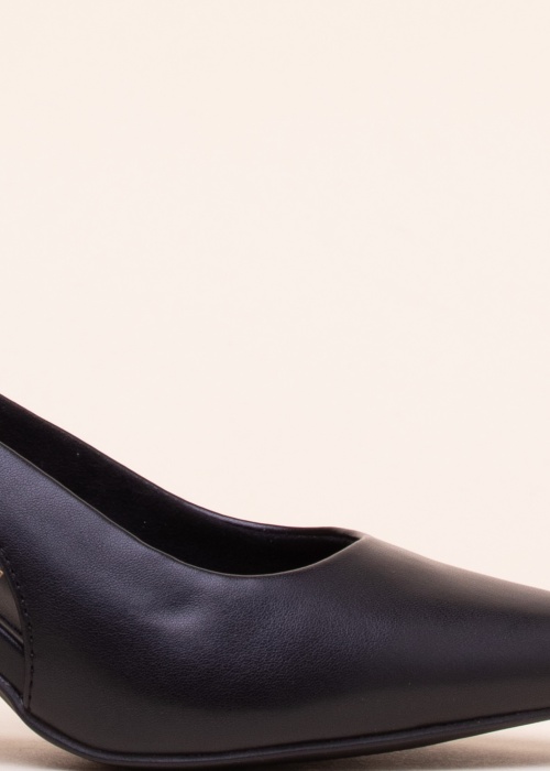 Marco Tozzi bateliai