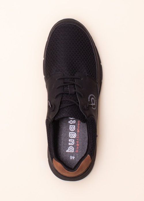 Bugatti laisvalaikio bateliai Soa