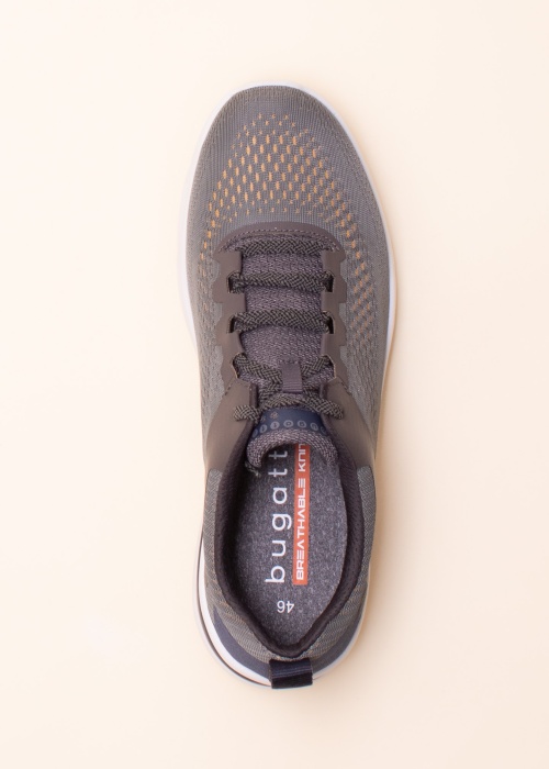 Bugatti laisvalaikio bateliai Nubola