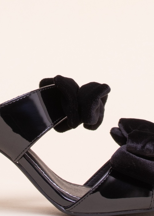 Bianco bateliai Biacherry