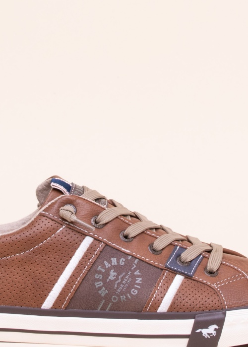 Mustang laisvalaikio batai