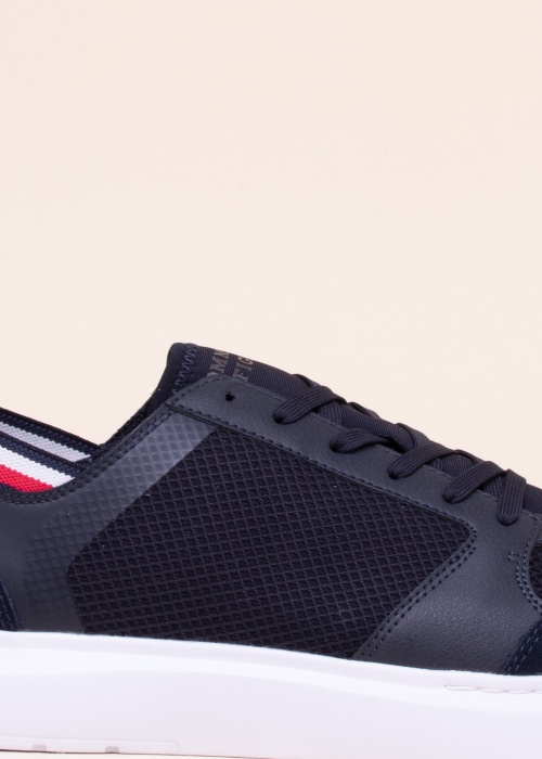 Tommy Hilfiger laisvalaikio bateliai