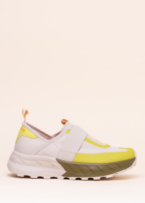 Icepeak laisvalaikio bateliai Apore