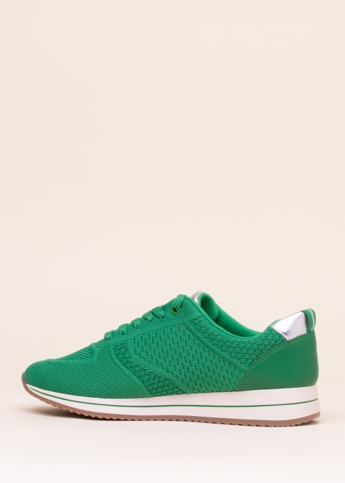 Jana laisvalaikio bateliai