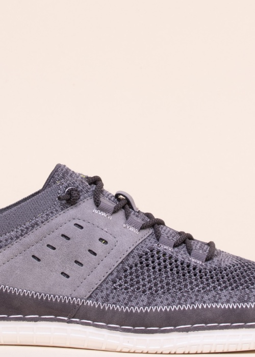 Bugatti laisvalaikio bateliai Bimini