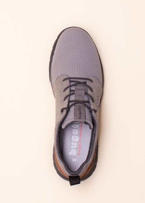 Bugatti laisvalaikio bateliai Irish