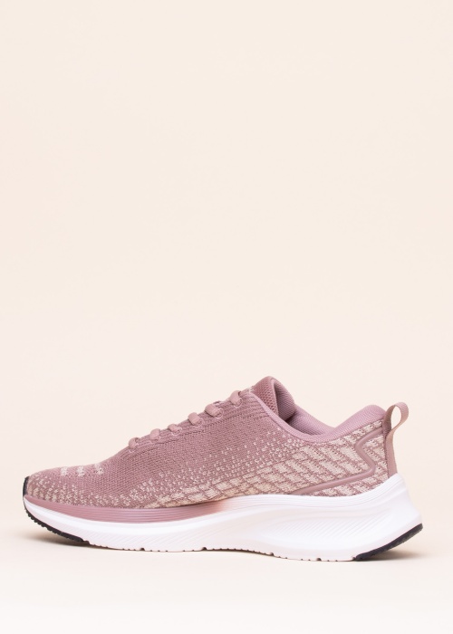 Champion laisvalaikio bateliai Cloud